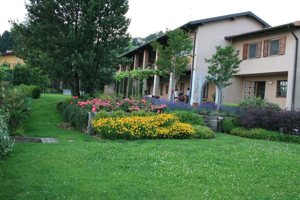 Bio&B Cascina Montebello Palazzago ภายนอก รูปภาพ